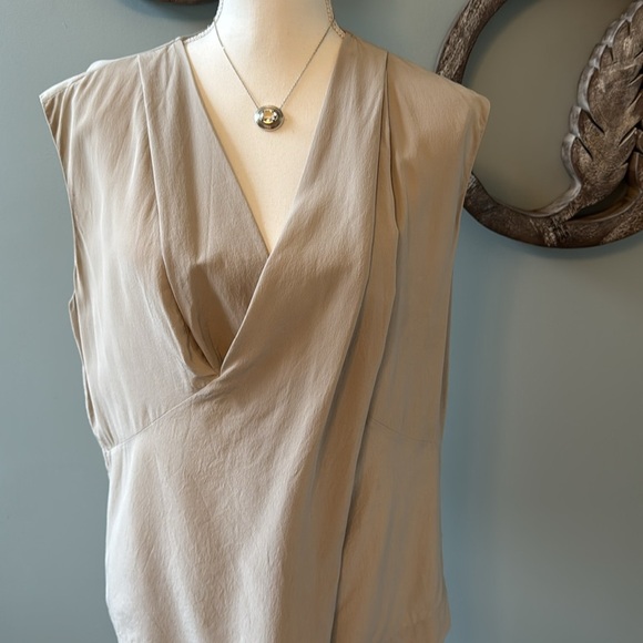 Classiques Entier 100 silk blouse size L taupe - Picture 2 of 5